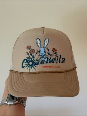 NWOT beige coachella trucker hat with rabbit graphic
